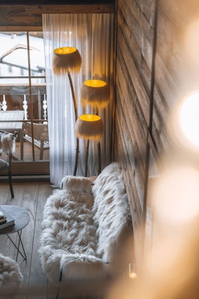 chambre-suite-loft-romantique-crans-montana.webp